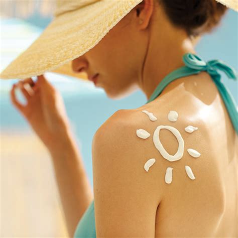 Does Wearing Sunscreen Delay Aging Products On The Go