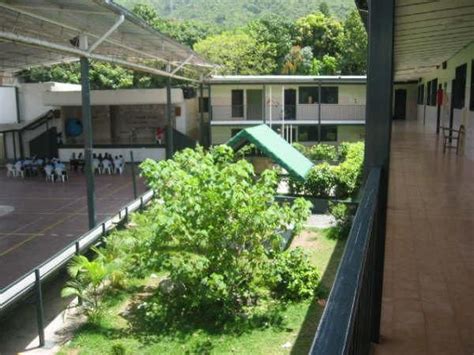 Colegio Nuestra Se Ora De F Tima En La Castellana Outdoor Decor