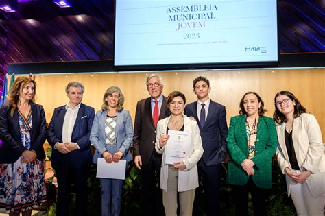 Assembleia Municipal Jovem Agrupamento De Escolas Levante Maia