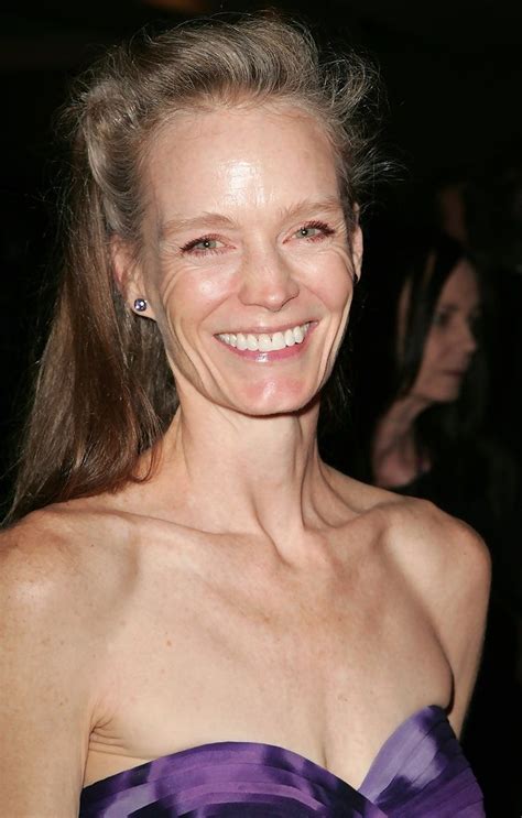 Pictures Of Suzy Amis