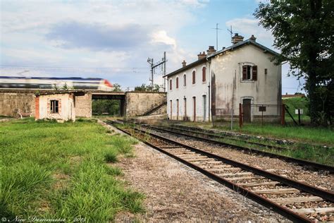 St Bonnet En Bresse St Bonnet En Bresse Gare Basse Ferm E Flickr