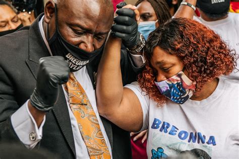 Breonna Taylor Verdict Protestors Demand Justice In Louisville