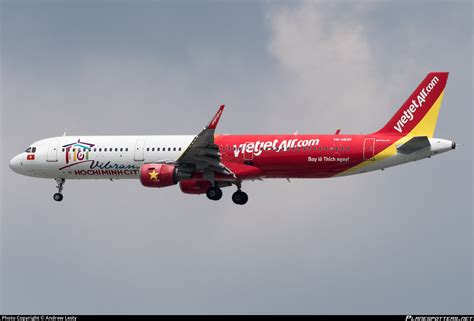 Vn A Vietjetair Airbus A Wl Photo By Andrew Lesty Id