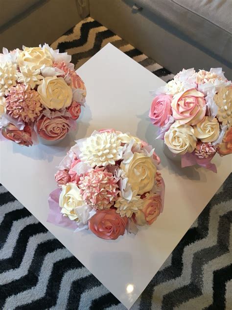 Ideas 85 Of Wedding Cupcake Bouquet Centerpiece Wrirhuijik