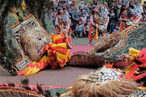 Mengenal Sejarah Dan Asal Usul Tari Reog Ponorogo Nasional Id