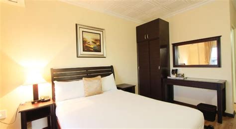 Best Price on Regal Inn Ballito in Ballito + Reviews!