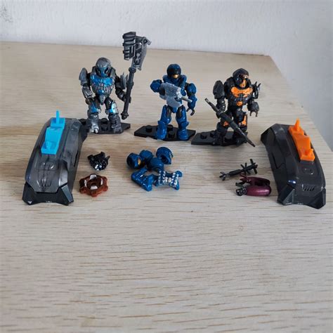 Pcs Figures Mega Construx Halo Burte With Case Spartan Cqc Armors