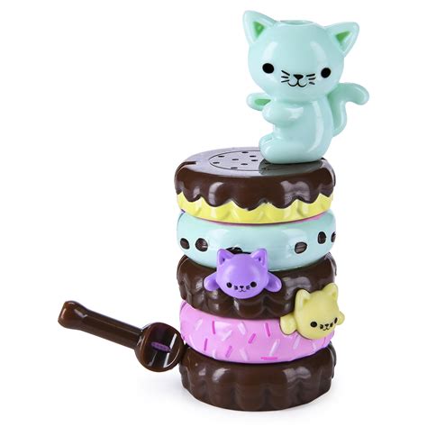 Twisty Petz Treatz Ice Cream Sandwich Kittens Scented Stackable