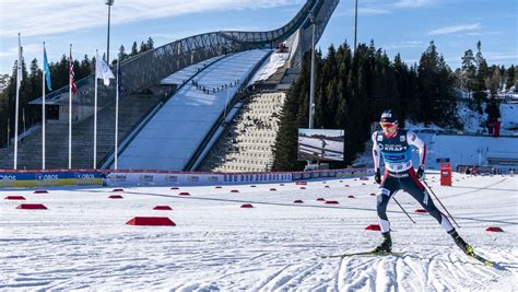 Puchar Świata w kombinacji norweskiej Jarl Magnus Riiber wygrywa w