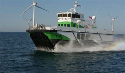 Ørsted Testing Hybrid CTV at Horns Rev 2 Offshore Wind