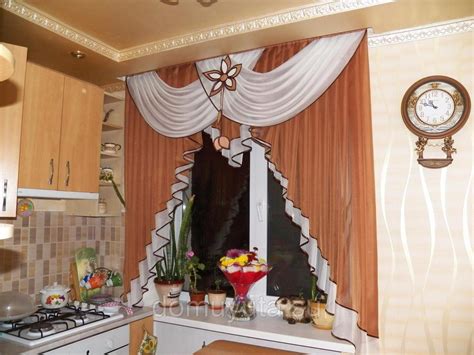 Ламбрекен на окно в спальню (35 фото)