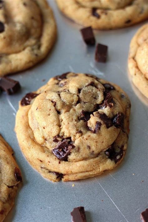 Best Ever Chocolate Chunk Cookies Thick Chewy And Loaded With Tons Of Gooey Chocolate Chunks