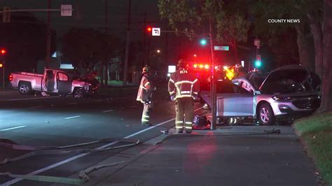 Santa Ana Two Car Crash Leaves Victim Trapped Countynews Tv