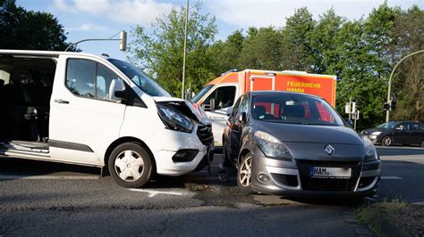 Unfall am Samstagabend in Hamm sorgt für eine Sperrung