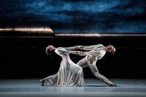 Review Birmingham Royal Ballet Triple Bill Into The Music