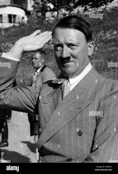 Portrait Of Adolf Hitler Hi Res Stock Photography And Images Alamy