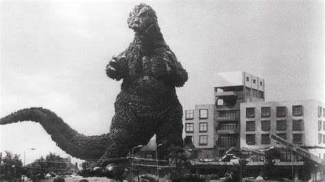 El mítico personaje creado por Toho Godzilla regresa a Japón