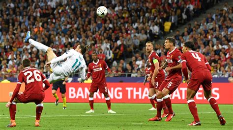 Gareth Bale Scores From A Spectacular Bicycle Kick As Real Madrid Beat