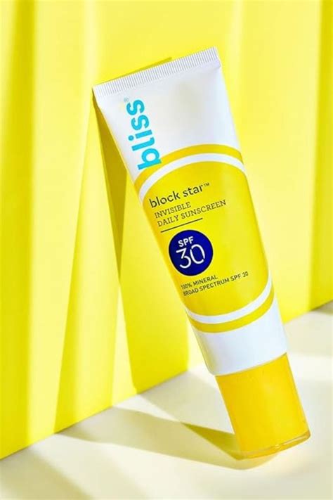 Bliss Block Star SPF 30 Invisible Daily Tinted Sunscreen with Zinc ...