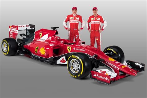 Presentaciones F El Nuevo Ferrari Sf T Abre La Era Vettel