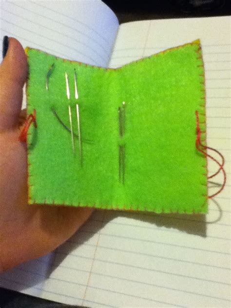 How To Make A Needle Book B C Guides