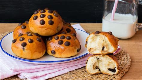 Bollos De Leche Con Pepitas De Chocolate Weikis O Doowaps Caseros