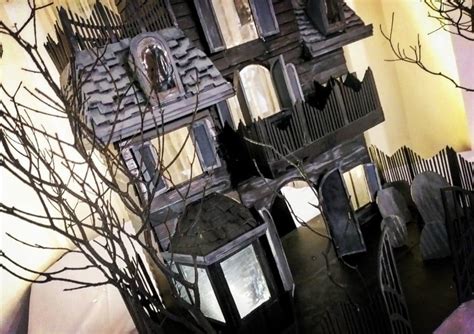 How to Make a Haunted Dollhouse - FeltMagnet