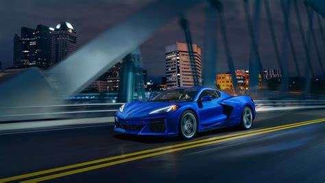 First-ever hybrid Chevrolet Corvette E-Ray debuts - The Supercar Blog