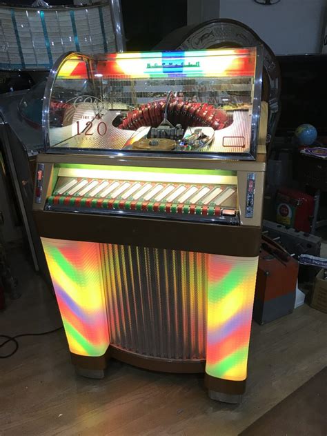 Rock Ola 1438 Jukebox Revival