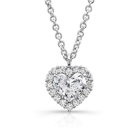 Center Of My Universe® Pendant Forevermark