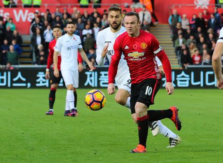 Wayne Rooney Manchester United Presses Forward Editorial Stock Photo