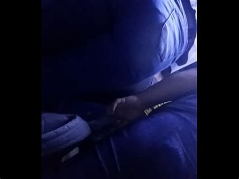 Rico Culo En El Bus XVIDEOS