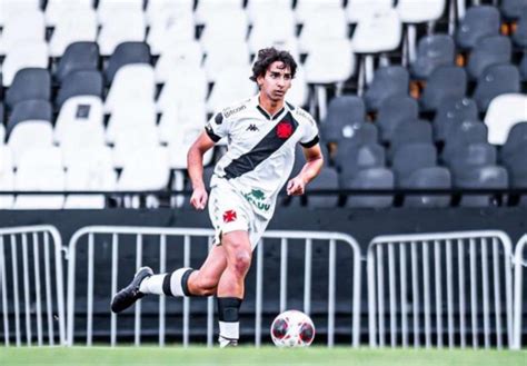 Veja Lances De JP Em Sua Estreia Como Titular No Profissional Do Vasco