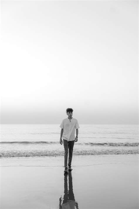 Wet T Shirt Photos, Download The BEST Free Wet T Shirt Stock Photos