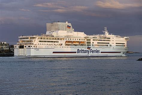 Gary Davies On Twitter The Brittanyferries Pontaven Sailing From