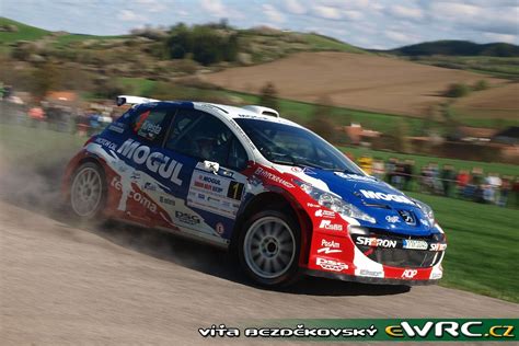 Kresta Roman Gross Petr Peugeot 207 S2000 Mogul Šumava Rallye