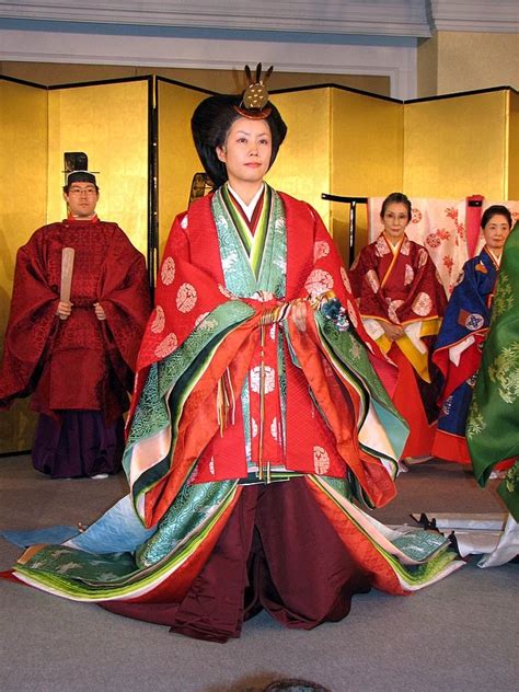 Men And Women Dressed In Heian Era Robes Heian Era Wedding Costumes