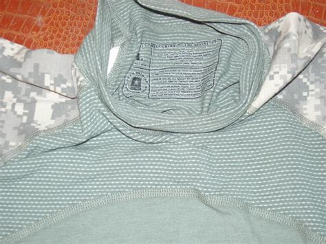 US Army Combat Shirt NEW size large