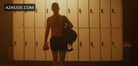 SOPHIE BREYER Nude AZNude