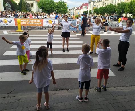 X Bieg Uliczny Im Ojca Bernarda Kryszkiewicza Bajkowy Dworek