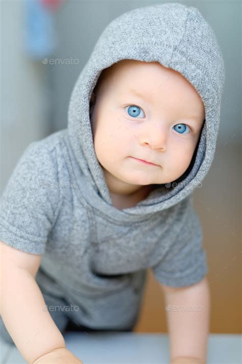 Baby Boy Blue Eyes Wallpaper