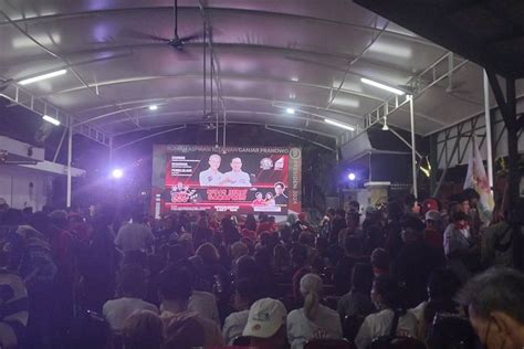 Nobar Debat Cawapres Di Rumah Aspirasi Ganjar Mahfud Relawan Penuhi