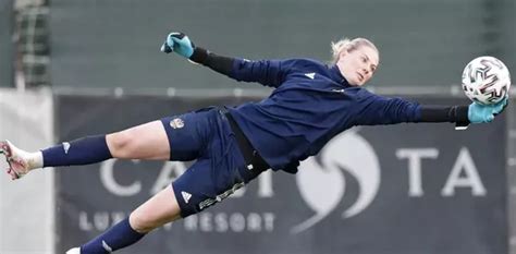 Female Footballer Says Sex Before Games Is Normal But Often Prohibited For Men Daily Star