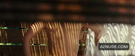 Les Bronzes Amis Pour La Vie Nude Scenes Aznude