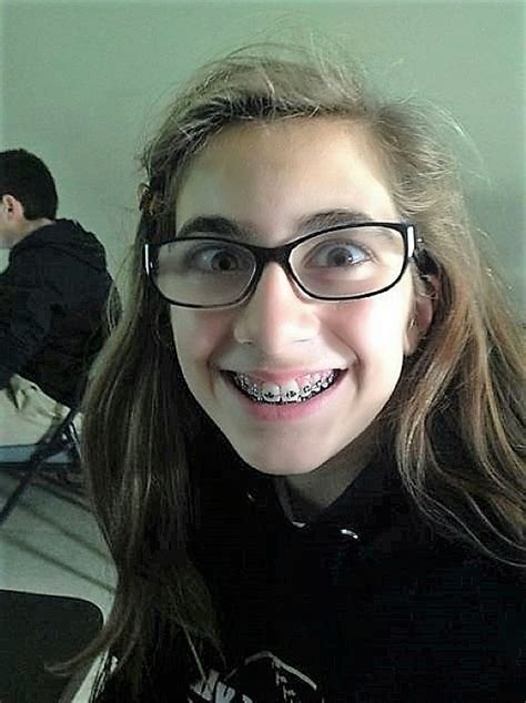 Pin By Carlos Correa On Lentes Braces And Glasses Girls With Glasses Girl