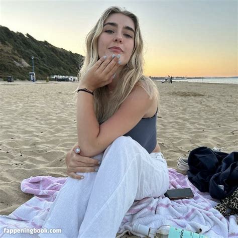 Alice Jackson Aliceinthewondersexland Alice Jackson Nude OnlyFans Leaks Fappening
