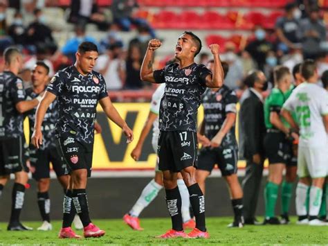 Los Rayos Del Necaxa Siguen Encendidos Lider Web