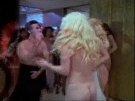 Naked Princesa Lea In El Macho Bionico