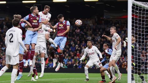 Burnley 0 - 1 Man Utd - Match Report & Highlights