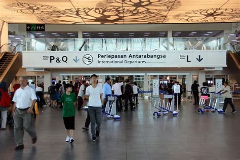 Departure Hall at klia2 - klia2.info